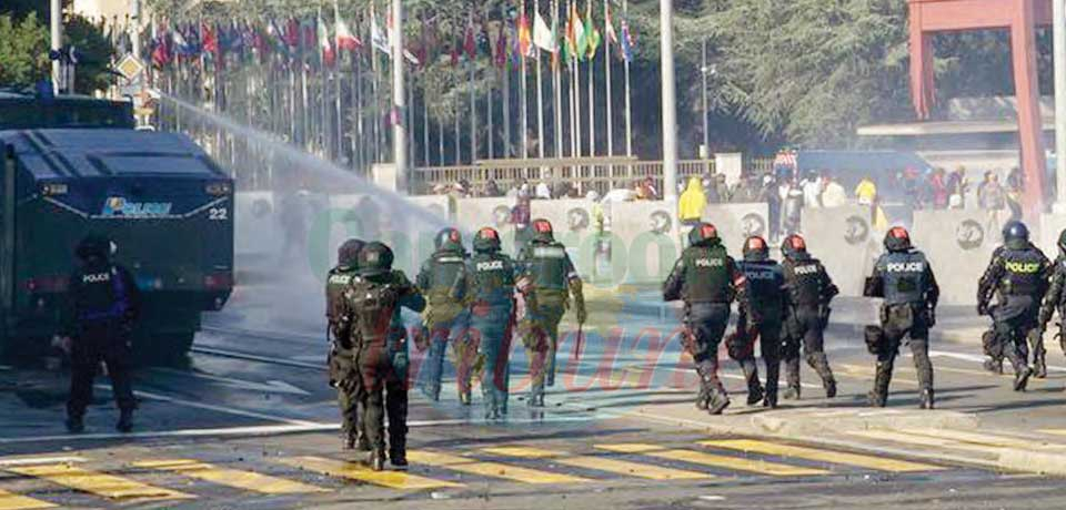 Manifestations contre le président de la République à Genève : échec !