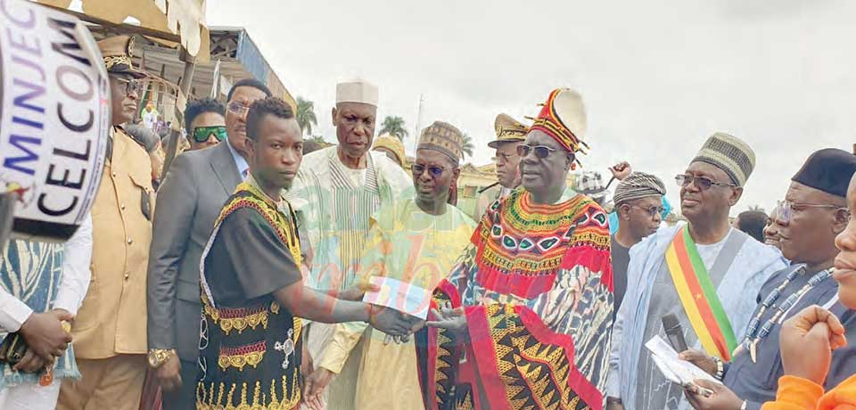 Bamenda : Back-to-School, Mass Education Caravan Launched