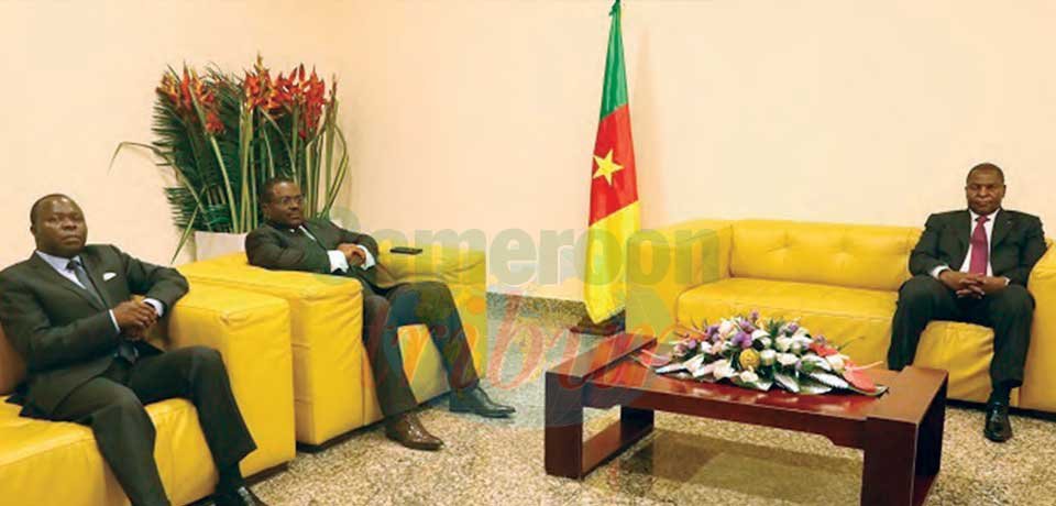 Douala: Le président Touadera en escale