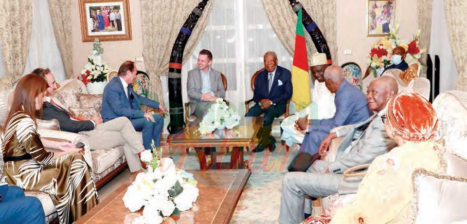 En prélude aux travaux qui débutent ce lundi au Palais des Congrès de Yaoundé, le président du Sénat, Marcel Niat Njifenji, a accordé une audience hier au président de l’Assemblée parlementaire de la Francophonie.