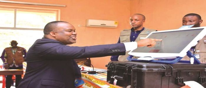 Elections en République démocratique du Congo: la «machine à voter» présentée